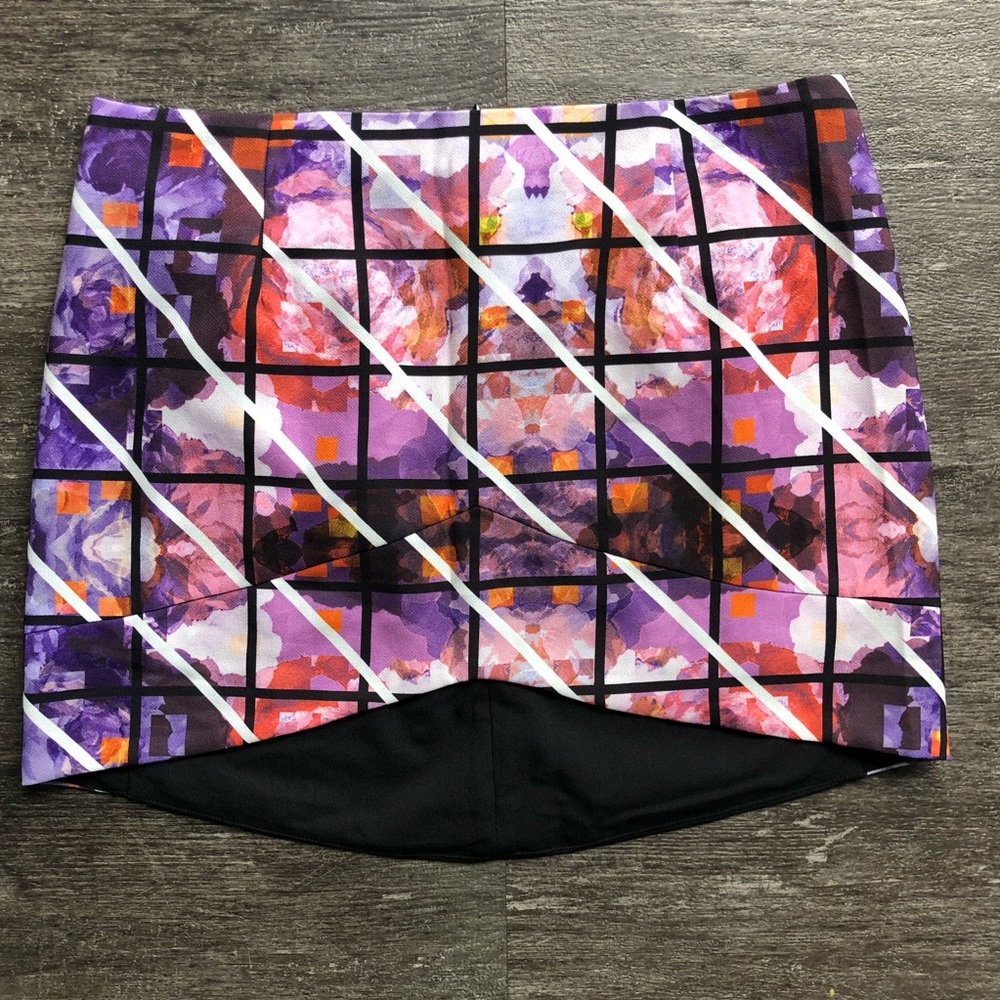 CLOSET CLOSING NWT Three of Something mini skirt
